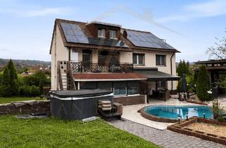 Mehrfamilienhaus kaufen in 71106 Magstadt, Exklusives Mehrfamilienhaus mit Pool & PV-Anlage in Magstadt | Bieterverfahren