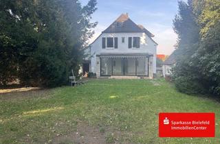Einfamilienhaus kaufen in 32051 Herford, Stilvolles Einfamilienhaus in grüner Lage von Herringhausen - sofort bezugsfrei!