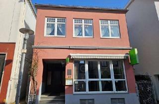Haus kaufen in 28757 Vegesack, Aufgepasst - Historisches Wohn- und Geschäftshaus inmitten der Vegesacker Fußgängerzone