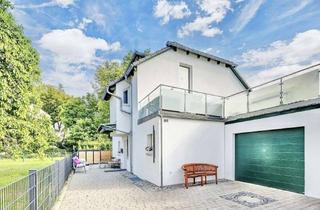 Haus kaufen in Isaraustrasse 16a, 85774 Unterföhring, Architekten Raumwunder in 1A Mikrolage