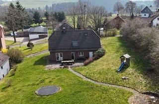 Einfamilienhaus kaufen in 53940 Hellenthal, Modernes, freistehendes Einfamilienhaus in idyllischer Dorflage mit großem Grundstück und Weitblick