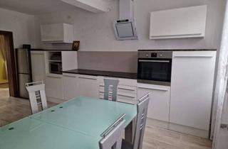 Haus kaufen in 07973 Greiz, 170m² teilmöbliertes Haus mit viel Potenzial