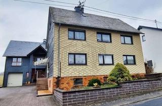 Haus kaufen in 56477 Nister-Möhrendorf, Nähe Rennerod: Generationshaus oder Geldanlage - Zwei Häuser und Halle - Ein Preis- herrliche Lage