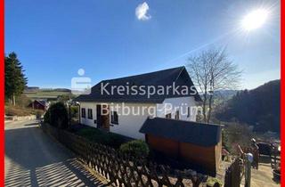 Haus kaufen in 54614 Schönecken, Wohnimmobilie mit traumhaftem Panoramablick ins Nimstal