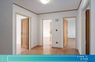 Wohnung kaufen in 80935 München, Sehr gut geschnittene 3-Zimmer-Wohnung mit Südbalkon & Tiefgarage