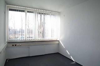 Büro zu mieten in Blockdammweg 39-59, 10318 Karlshorst, 66 m² große Bürofläche auf gepflegtem Gewerbehof