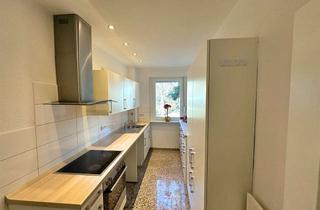 Wohnung kaufen in 13403 Reinickendorf, Tegel-Reinickendorf – Gepflegte 2 Zimmer mit sonnigem Ostbalkon und ruhiger Umgebung