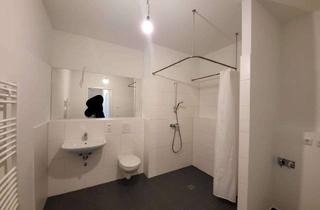 Wohnung mieten in In Den Alboingärten, 12103 Schöneberg, Schöne 2-Zimmer Wohnung mit Balkon im 2. OG in Schöneberg