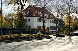 Wohnung mieten in Veerßer Straße 85, 29525 Uelzen, Altbaucharme trifft Neubauqualität – hochwertig sanierte 4-Zi-Wohnung im Hochparterre mit Balkon