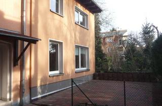 Wohnung mieten in Friedrich-Hebbel-Straße, 03046 Ströbitz, Ruhige 2-Raum-Wohnung in separatem Hinterhaus