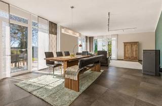 Einfamilienhaus kaufen in 85250 Altomünster, Lichtdurchflutetes naturnahes Einfamilienhaus mit zusätzlichem Bauland + großzügigen Gewerbeflächen