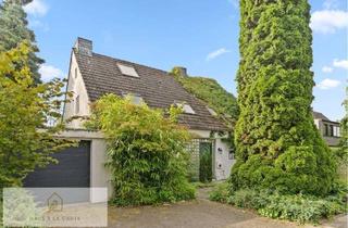 Einfamilienhaus kaufen in 40489 Wittlaer, Einfamilienhaus mit Entwicklungspotenzial in Top Lage von Düsseldorf-Wittlaer