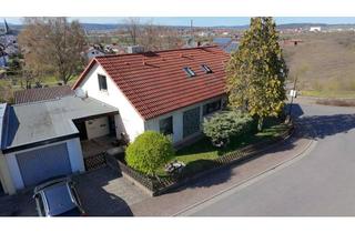 Haus kaufen in 97616 Salz, Zweifamilienhaus mit Erweiterungspotenzial in begehrter Lage von Salz