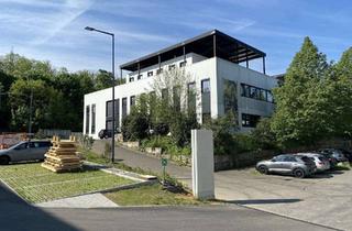 Gewerbeimmobilie kaufen in 71672 Marbach, Gewerbeobjekt mit Fitness,- Wellness-, Büro- und Sozialräumen, 1 Hausmeisterwohnung + 17 Stellplätze