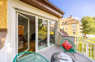 Anlageobjekt in Kufsteiner Platz, 81679 Bogenhausen, Bestlage Herzogpark: nahe dem Kufsteiner Platz & Isar. Helle 2-Zimmer-DG-Whg mit Dachterrasse & TG.