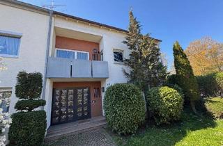 Wohnung kaufen in 70565 Stuttgart, Stuttgart / Fasanenhof - Ideal für die junge Familie - Gut geschnittene 3-Zi-OG-ETW in ruhiger Wohnlage