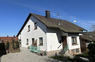 Haus kaufen in 79650 Schopfheim, Großzügiges Wohnhaus mit Einliegerwohnung und Garage