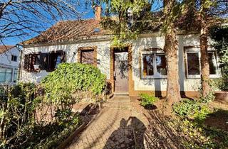 Einfamilienhaus kaufen in 76846 Hauenstein, Hauenstein - Einfamilienhaus mit Einliegerwohnung -Sanierungsbedürftig-