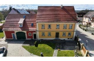 Haus kaufen in 96138 Burgebrach, Burgebrach - Ihr Wohntraum in Burgebrach: Historischer Hofcharme -Maklerfrei