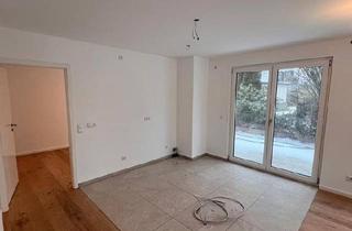 Wohnung kaufen in 83093 Bad Endorf, Bad Endorf - Moderne 3-Zimmer-Wohnung mit Garten in Bad Endorf