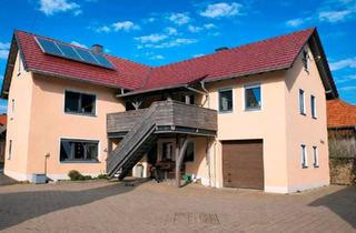 Haus kaufen in 96167 Königsfeld, Königsfeld - Zweifamilienhaus mit großem Grundstück & Nebengebäuden in Poxdorf