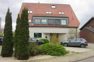 Wohnung kaufen in 52388 Nörvenich, Sehr gepflegte großräumige Dachgeschosswohnung in Nörvenich - Hochkirchen