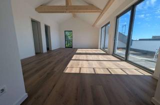 Wohnung mieten in Auf Der Schwell 25, 64625 Bensheim, Exklusive 5,5-Zimmer Dachterrassenwohnung mit Klimaanlage, Wallbox, PV, Garage und Stellplatz