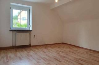 Wohnung mieten in 97234 Reichenberg, 3-Zimmer-Wohnung mit Balkon und Stellplatz in Reichenberg!