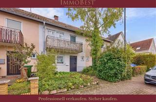 Haus kaufen in 68535 Edingen-Neckarhausen, Vermietetes RMH mit Garten, Keller und Garage - Raumwunder möchte zu altem Glanz erweckt werden!
