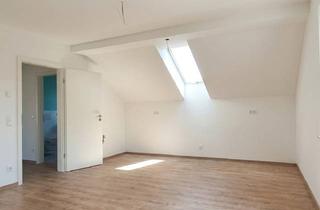 Wohnung kaufen in Kleiststr. 41, 85055 Ingolstadt, Neubau Erstbezug: Lichtdurchflutete Dachgeschosswohnung über den Dächern Ingolstadts