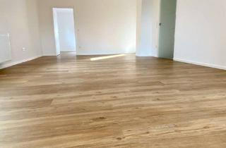 Wohnung mieten in 66346 Püttlingen, Exklusives Wohnen in renoviertem Zweifamilienhaus - Erdgeschosswohnung mit Zugang ins Grüne