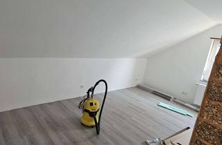 Wohnung mieten in Mozartstraße 12, 66987 Thaleischweiler-Fröschen, 2,5-Zimmer Wohnung in Thaleischweiler-Fröschen