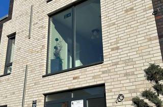 Wohnung mieten in Lindenallee 72, 59174 Kamen, 2-Zimmer-Neubauwohnung in Kamen Methler mit großem 14,5 m2 Balkon und großem Wohnzimmer