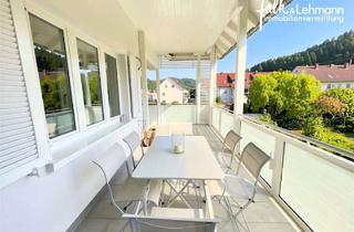 Haus kaufen in 77756 Hausach, +++ sonniges Zweifamilienhaus mit großem Garten, EBK, Weinkeller, Garage und vielen Highlights +++