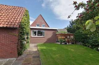 Einfamilienhaus kaufen in 26452 Sande, Einfamilienhaus mit Einliegerwohnung - zwei Bäder - großes Grundstück - Hinterbebauung möglich!