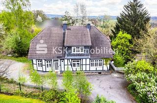 Einfamilienhaus kaufen in 51597 Morsbach, Charmantes Einfamilienhaus mit Einliegerwohnung und Scheune in Morsbach-Lichtenberg!
