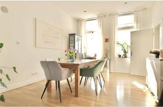 Haus kaufen in 47799 Krefeld, Krefeld - Großzügiges Wohnen in der Krefelder Innenstadt - Stadthaus mit Innenhof und Dachterrasse