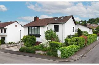 Einfamilienhaus kaufen in 55543 Bad Kreuznach, Bad Kreuznach - Repräsentatives Architektenhaus mit Galerie und Kamin - Raumgefühl der Extraklasse in Bad Kreuznach