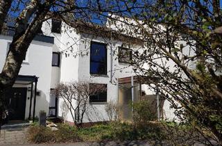 Haus kaufen in 85630 Grasbrunn, Grasbrunn - Neukeferloh - RMH in ruhiger Lage - ca. 176 m² Wohn-Nutzfläche -