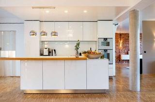 Loft kaufen in 90762 Fürth, URBANES LOFT mit 270qm, 3 Zimmer, freie Raumgestaltung & Balkon in Top-Lage