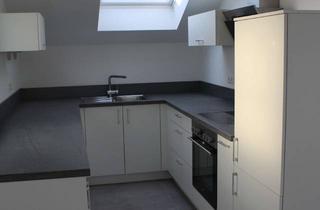 Wohnung mieten in 74360 Ilsfeld, Neuwertige 3,5-Zimmer-DG-Wohnung mit Balkon und Einbauküche in Ilsfeld