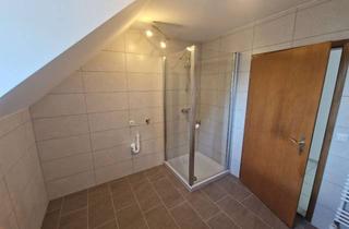 Wohnung mieten in Blumenstraße, 93186 Pettendorf, Helle Mansarden-Wohnung in ruhiger Umgebung