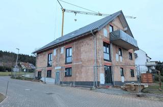 Wohnung mieten in Herrnacker 29, 55595 Hargesheim, Hargesheim: 3 Zimmer Wohnung mit Balkon und Stellplatz im 1. OG