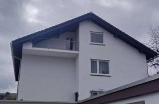 Wohnung mieten in In Den Bergen, 64711 Erbach, Helle 2-Zimmer Dachgeschosswohnung mit Blick aufs Mümlingtal und das Schloss