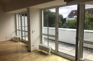Wohnung mieten in Rotteneckstraße 27, 93053 Galgenberg, Sehr schöne 2,5-Zimmer-Galeriewohnung mit Dachterrasse im Stadtteil Regensburg-Galgenberg