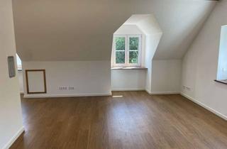 Wohnung mieten in Schrobenhausener Straße 74, 86554 Pöttmes, Helle 2-Zimmer Dachgeschosswohnung in Pöttmes