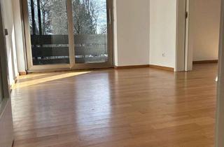 Wohnung mieten in Zanklgartenstr 21, 95666 Mitterteich, Großzügige 4-Zimmer-Wohnung mit großem Balkon in Mitterteich