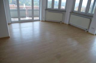 Wohnung mieten in Altenbergstrasse 32, 97340 Marktbreit, Schöne helle 4 Zimmer Whg. in Marktbreit, Top Lage, Garage u. Stellpl.