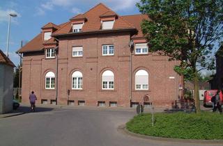 Wohnung mieten in 41363 Jüchen, Schöne DG-Wohnung in zentraler Lage