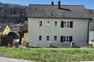 Haus kaufen in Feldstrasse, 93339 Riedenburg, Charmantes 2-Familienhaus mit schönem Ausblick und großzügigem Grundstück von Privat zu verkaufen